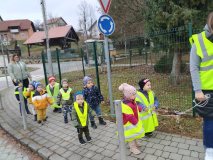 0ebf71fd-91b5-41be-a592-b375e495337c