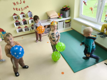 d024c493-b6de-4075-af52-1c5995e9e790