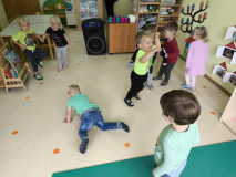 c70df472-d81a-4c71-97a9-220e04f8c497