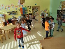 4a1d6201-5582-4936-a30f-d92987d6f6f7-1