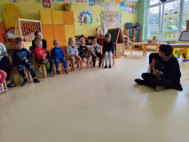 ae3077f8-728f-4b24-87b3-d69e32ab0ff7