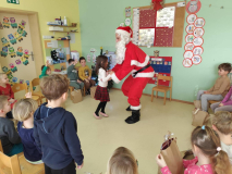 f56b7261-8b13-4c82-a215-f6d176b4c872