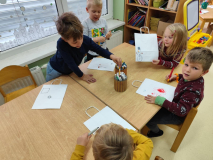 4c42a5e7-4c95-494a-8a63-0711bd724074