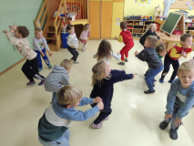 8d0876c4-acc6-4a15-982c-38e7b55ed97b