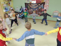 932b21db-9007-4f23-bbec-e9a158c97562