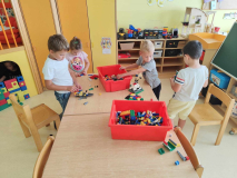 ff6fcbba-7b21-48a8-be46-abeb82321e5e