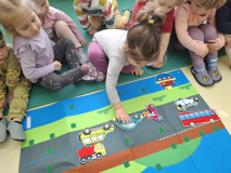 received_1320369059178050