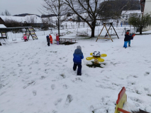 ae42201c-8b3e-45ca-84a5-fa80a5508f8e