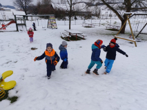 d9a7d75e-7eaf-4952-a01e-daa2d1bf59b8