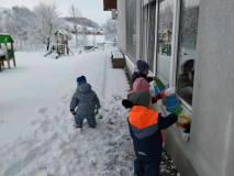 0658da17-b7f9-4ed7-a4c6-4013ae0b9024